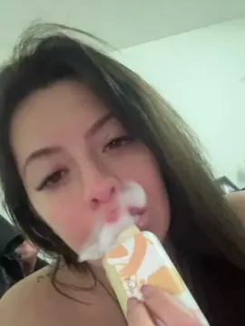 Gnesis_xxx2  live sex cam