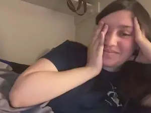 Aliacamgyal  live sex cam