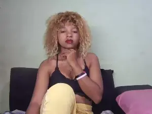 Laylah  live sex cam