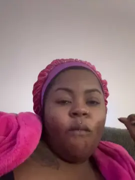 Fuffynikki  live sex cam