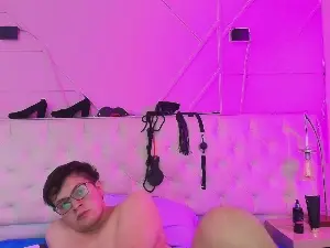 Ethan_N_Abby  live sex cam