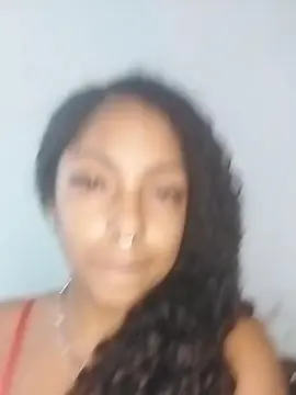 Julialoyola_  live sex cam