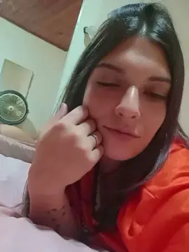 Bella4567  live sex cam