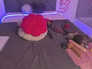 CassieEvans  live sex cam