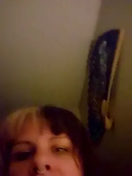 Sunni_D  live sex cam