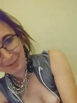 Babyy8  live sex cam
