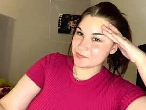 KristyBowling  live sex cam