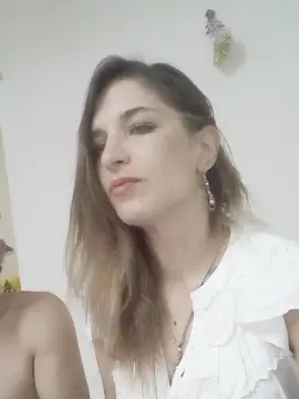 Rennbondy  live sex cam