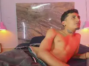 StrikeandSweet  live sex cam