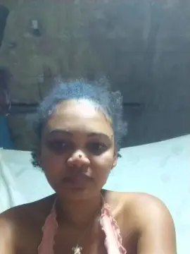 Fatou18  live sex cam