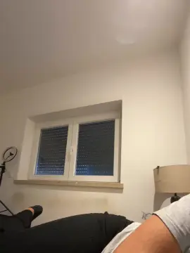 Lary74  live sex cam