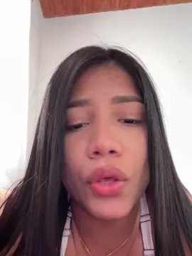 Alissarhys30  live sex cam