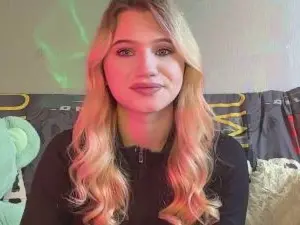 AyanaNanney  live sex cam