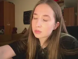 KassieLilja  live sex cam