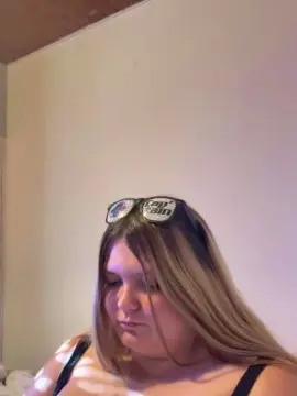Kelw87  live sex cam