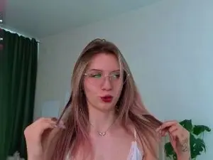 ShareeRichmond  live sex cam