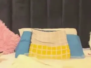 Rose22xx  live sex cam
