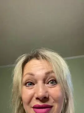 JuliaFlame  live sex cam