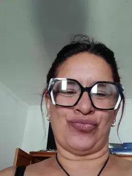 Delfibab  live sex cam