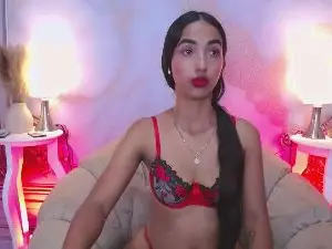 Sweetmilkylally  live sex cam