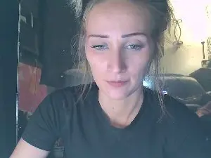 Itskhittyy  live sex cam
