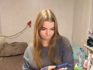 IvaLetts  live sex cam