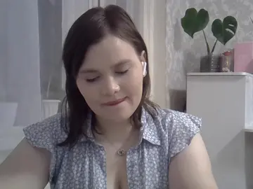 MillicentDecos  live sex cam