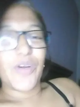 Negrabesha  live sex cam