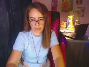 Danielle_rose  live sex cam