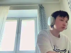 AlberthaRaza  live sex cam