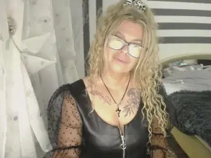 ArianneBlonde  live sex cam