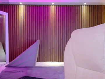 Emmajones9  live sex cam
