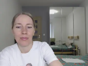 Oly_nice  live sex cam