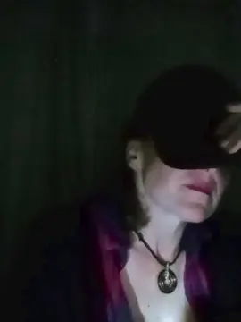 Parejaju  live sex cam