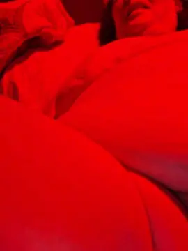 Titties_kitties  live sex cam