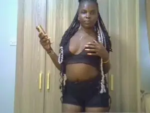 Goddess_josy  live sex cam