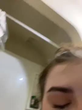 Emmybabyg  live sex cam