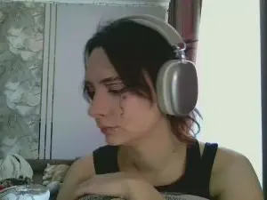 AmericaMallak  live sex cam