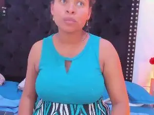 CamilaReyess  live sex cam