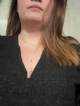 Lesgirlysroom  live sex cam