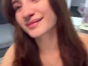 LilliOgden  live sex cam