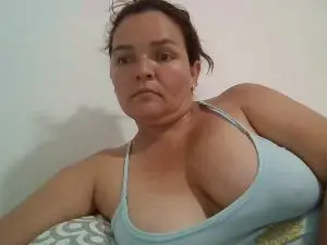 Squirtxx  live sex cam