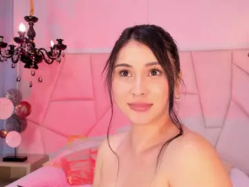 AitanaHilton  live sex cam