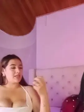 Bianca_milks  live sex cam