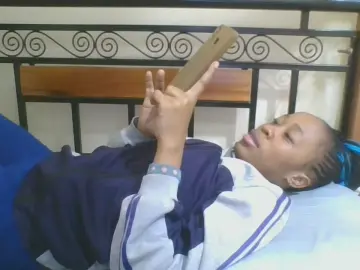 Demure_cutey  live sex cam