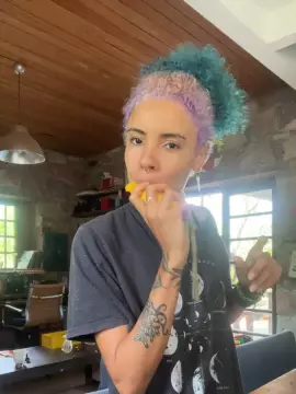 Samsenna01  live sex cam