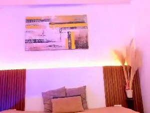 Starlett_Lana  live sex cam