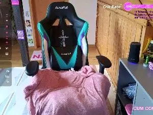 Lunaticminx  live sex cam