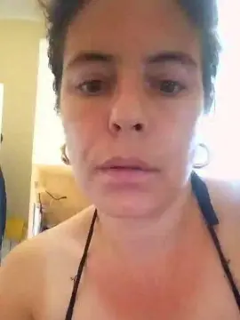 Xjuli  live sex cam