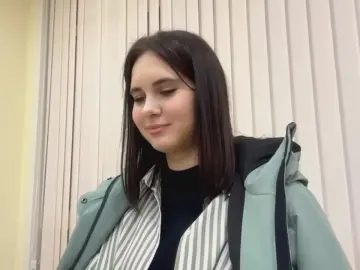 ZENDAYAS_EYES  live sex cam